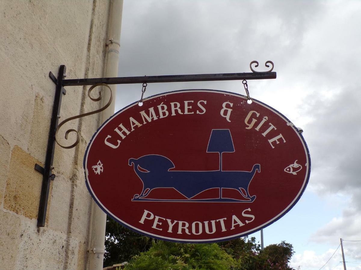 Chambres Et Gite Peyroutas "Amelie" A Vignonet St Emilion Exterior photo